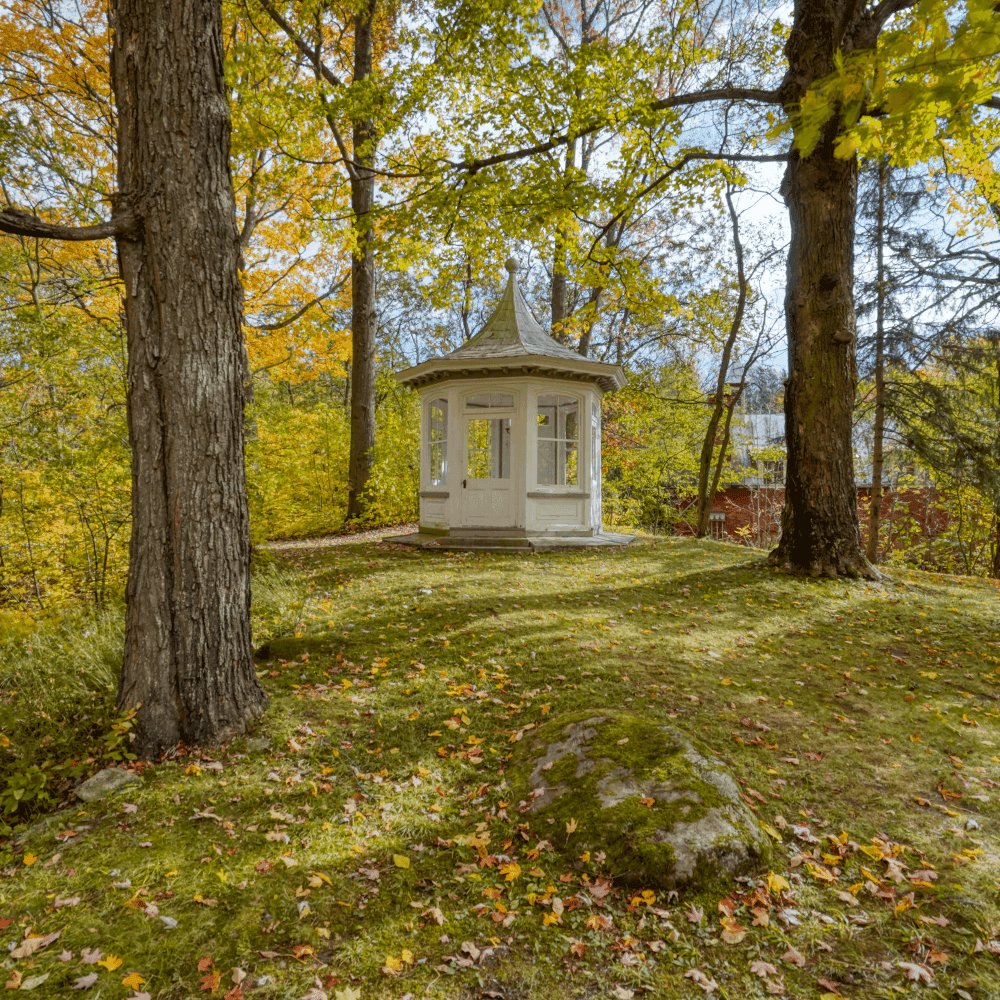 Gloriette au Manoir Maplewood